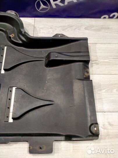 Защита топливного бака правая Bmw X3 E83 M54B25