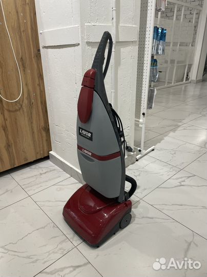 Поломоечная машина Lavor Pro Crystal Clean