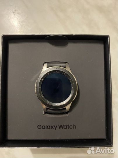 Смарт-часы Samsung Galaxy Watch 46mm