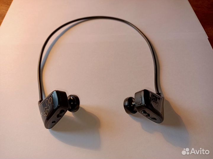 Наушники со встроенным плеером