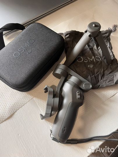 Стабилизатор DJI osmo mobile 3 combo