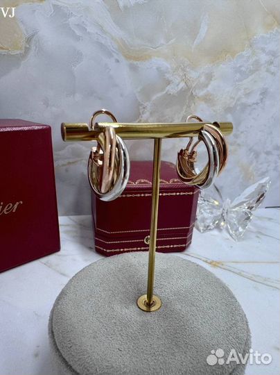 Серьги Cartier trinity 750 проба