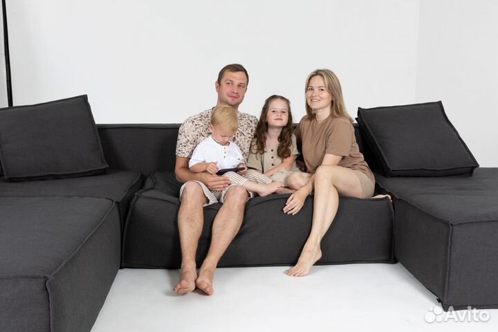 Диван со спальным местом 2700х1650 мм