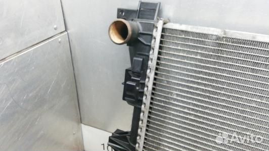 Радиатор системы охлаждения chrysler voyager Grand