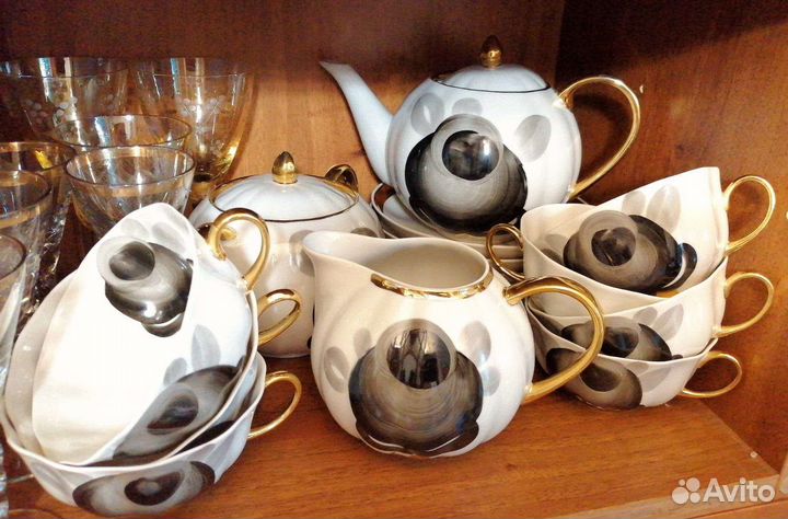 Посуда вразнобой