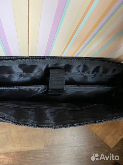 Сумка для ноутбука новая Reserved