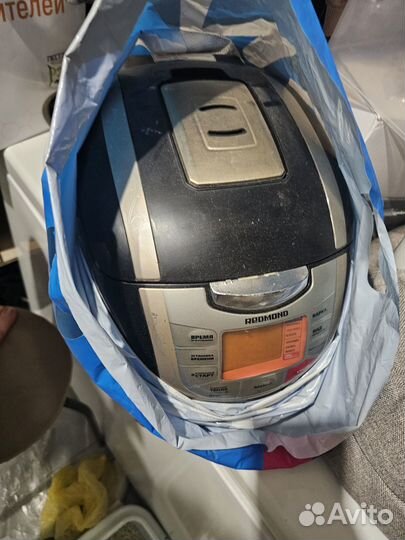 Мультиварка redmond