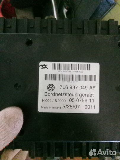 Блок управления бортовой сетью 7L6937049AF Touareg
