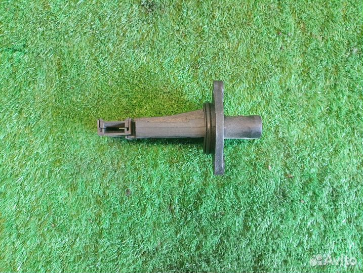 Датчик массового расхода воздуха Audi A4