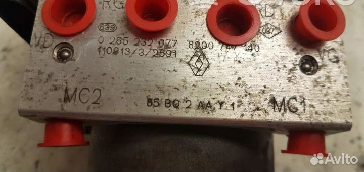 Блок абс 8200747140 Renault Clio III 2005 - 2012 года