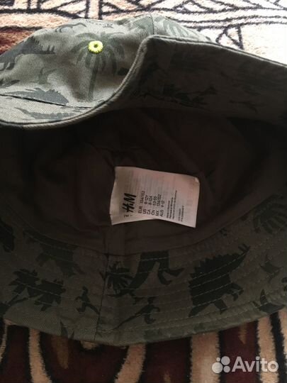 Панамка цвета хаки в принт H&M