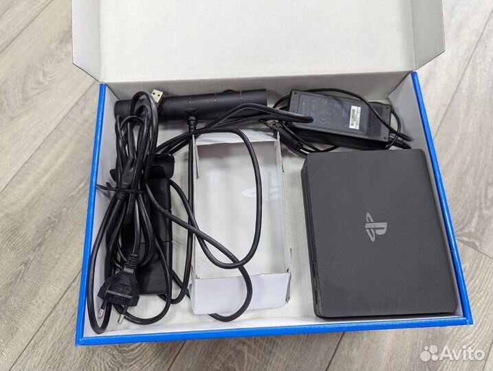 Sony PlayStation 4 VR + PS move