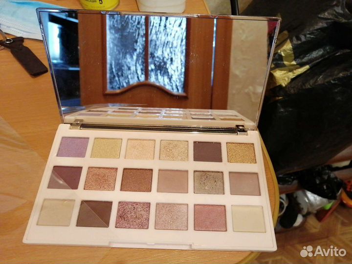 Палитра теней