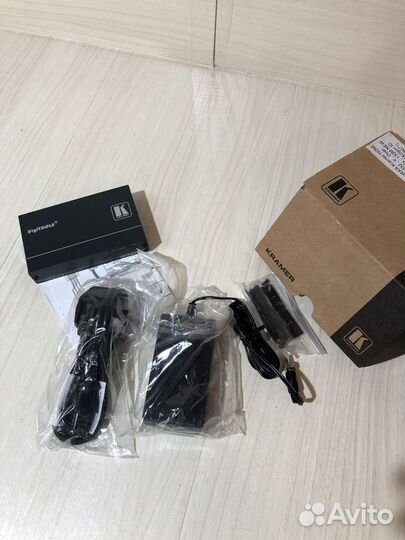 Передатчик сигнала Kramer TP-580RXR