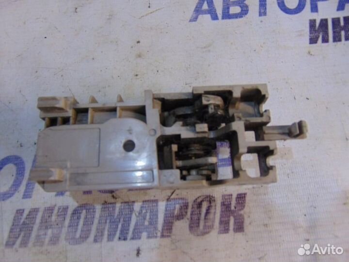 Ручка двери внутренняя правая для Toyota Corolla F