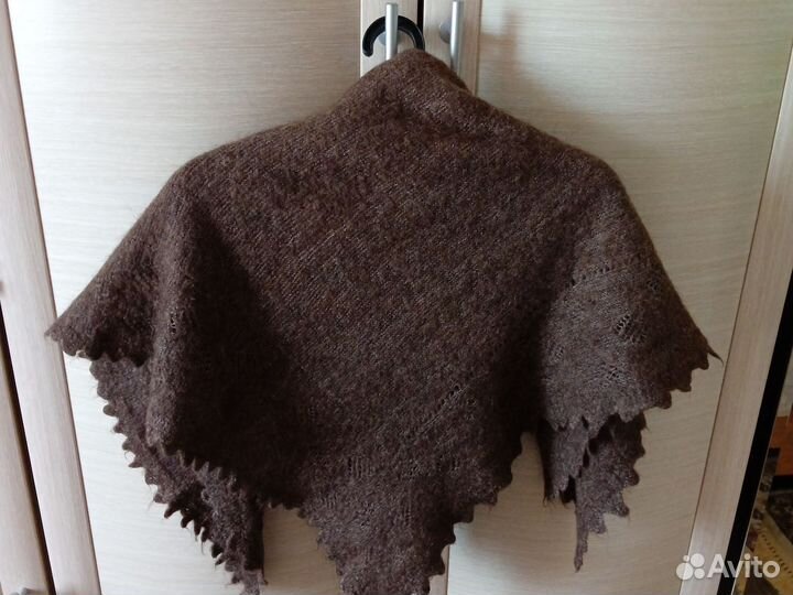 Пуховый платок шаль