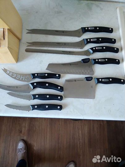 Набор ножей
