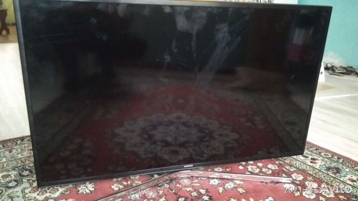 Телевизор samsung