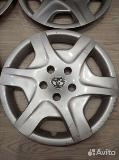 Колпаки Toyota r16