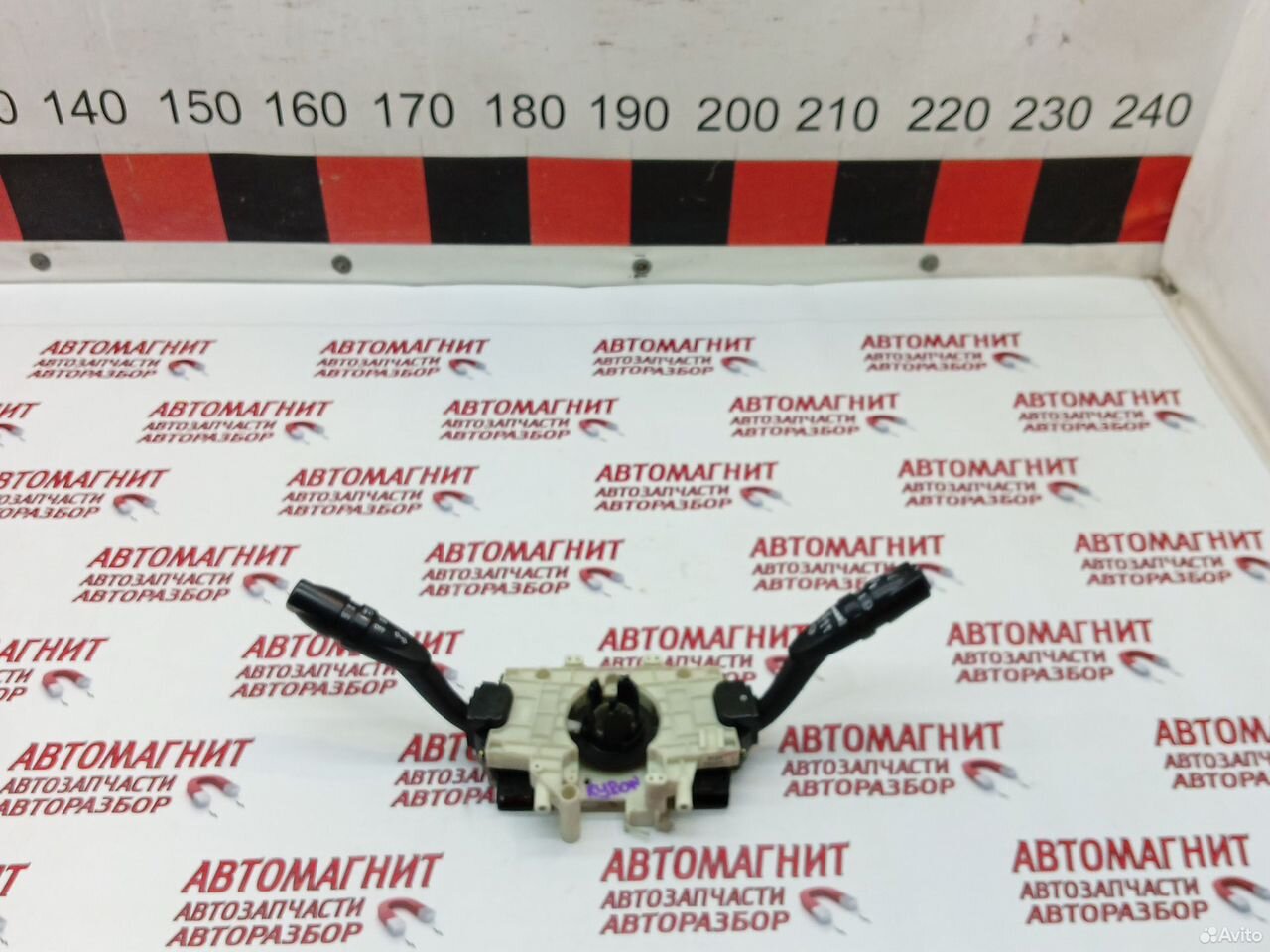 Переключатель подрулевой Ссаньенг Кайрон