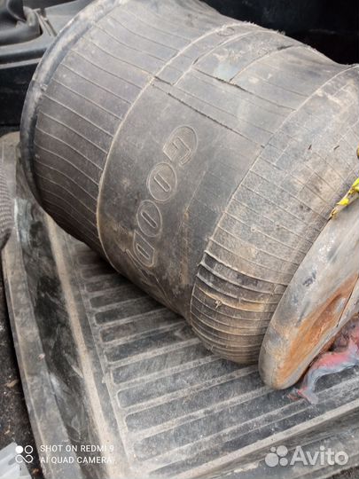 Пневмоподушка интернационал 9800