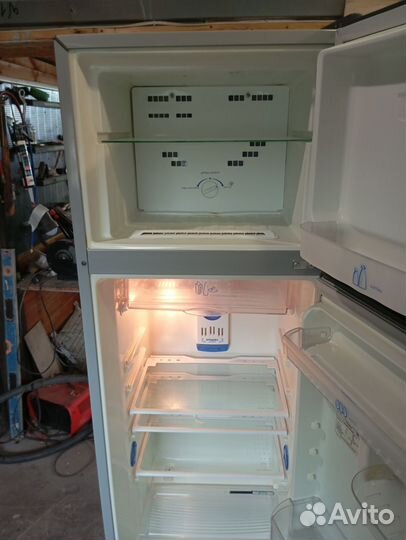 Холодильник