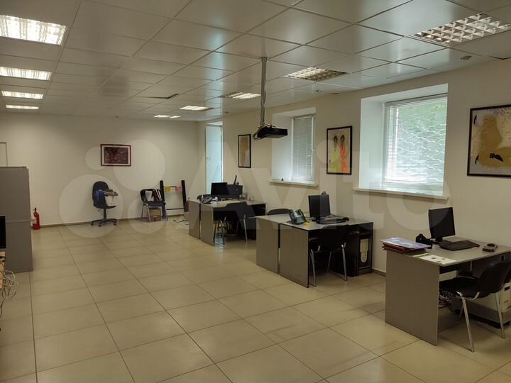 Торговая площадь, 105 м²