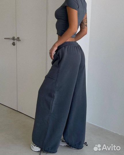 Спортивный костюм женский