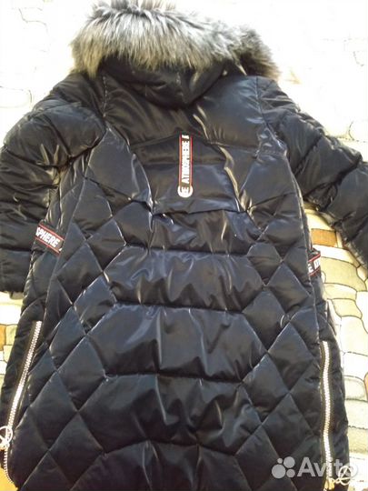 Зимняя куртка на девочку + зимняя шапка