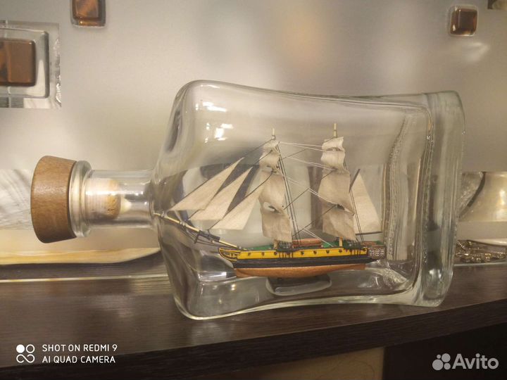 Корабль в бутылке