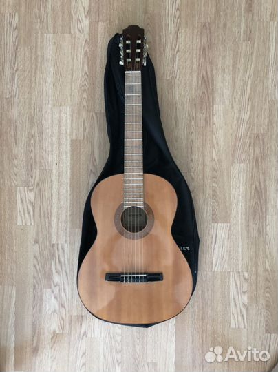 Акустическая гитара hohner