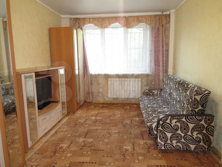 1-к. квартира, 40 м², 1/17 эт.