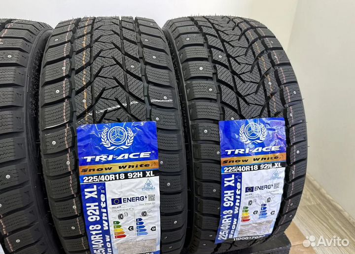 Tri Ace Snow White II 225/40 R18 20H