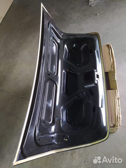 Крышка багажника Renault Logan I (2005-2014) 2009