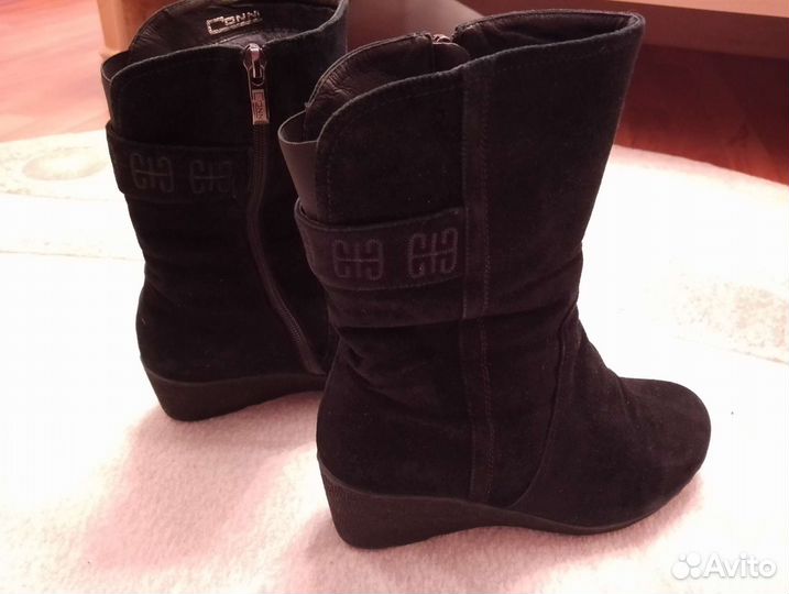 Полусапожки женские