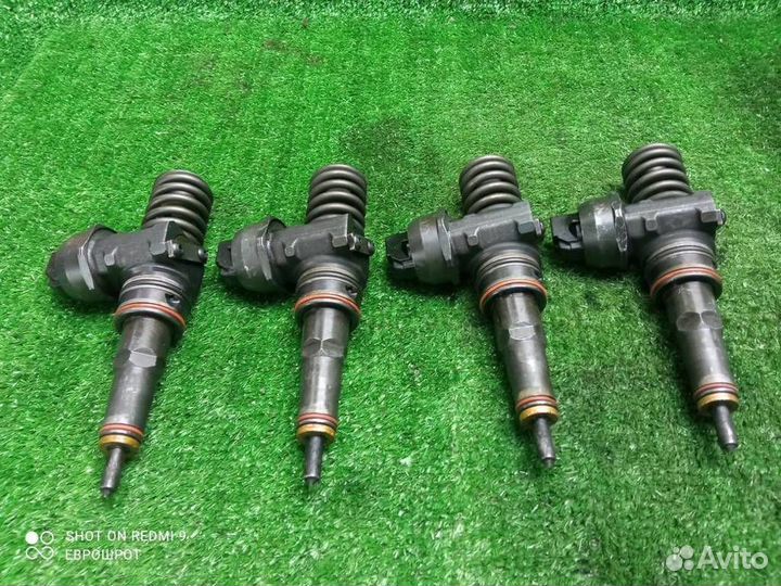 Форсунка дизельная Volkswagen Golf Plus (2005-201