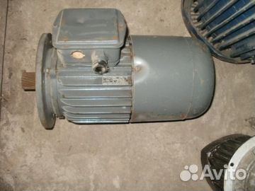 Асинхронный 3фаз. электродвигатель tamel SKf100L4A