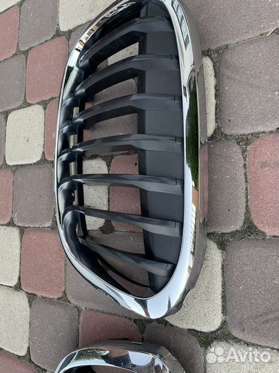 Решетка передняя BMW x-1 F-48