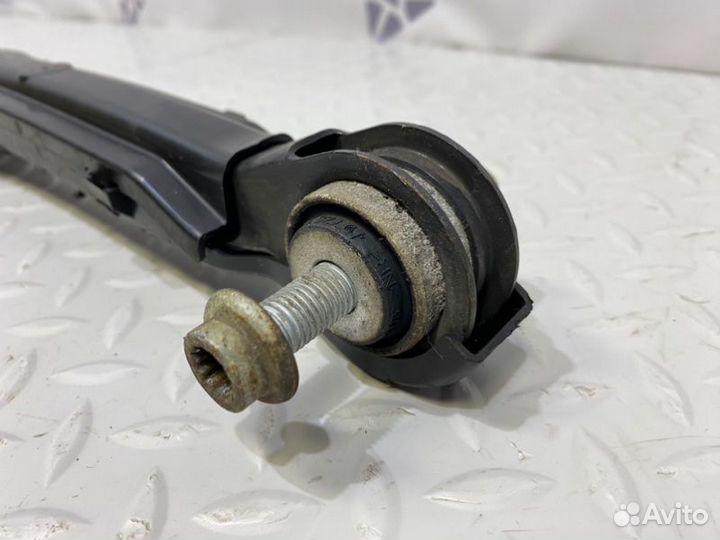 Рычаг подвески нижний задний правый Mercedes Glc