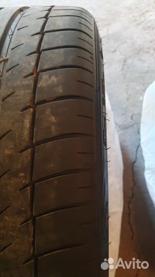 Triangle TH201 Sportex 275/35 R20 102Y