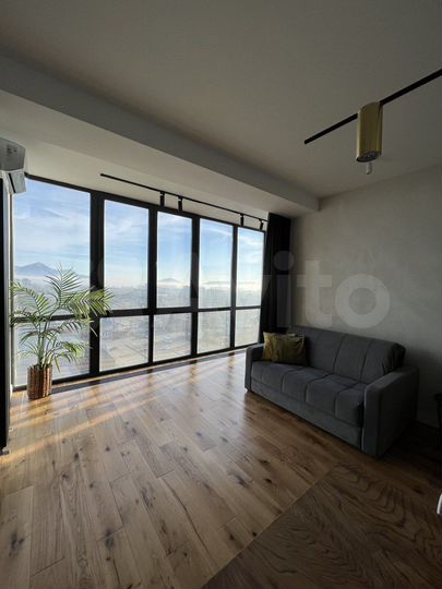 1-к. квартира, 56 м², 10/11 эт.