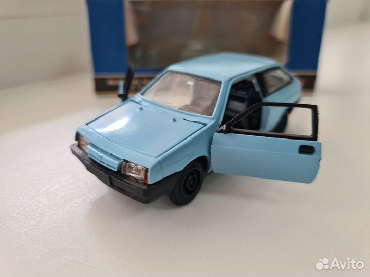 Модель ваз 2108 1:43 Сделано в СССР