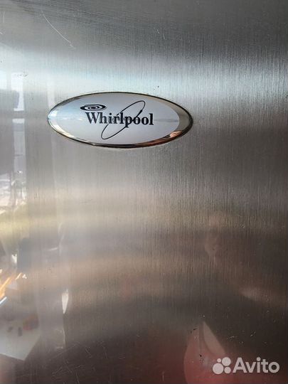Холодильник бу Whirlpool