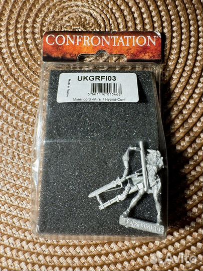 Миниатюра confrontation misericord