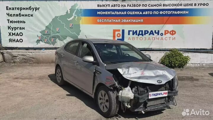 Обшивка стойки средней левой верхняя Kia Rio 3 (QB) 858304Y1008M