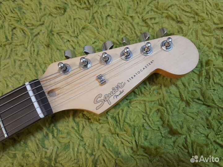 Гитара Fender Squier Stratocaster