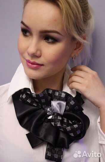 Платок, галстук, украшение на шею