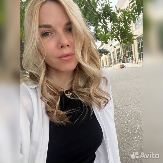Администратор, продавец-консультант