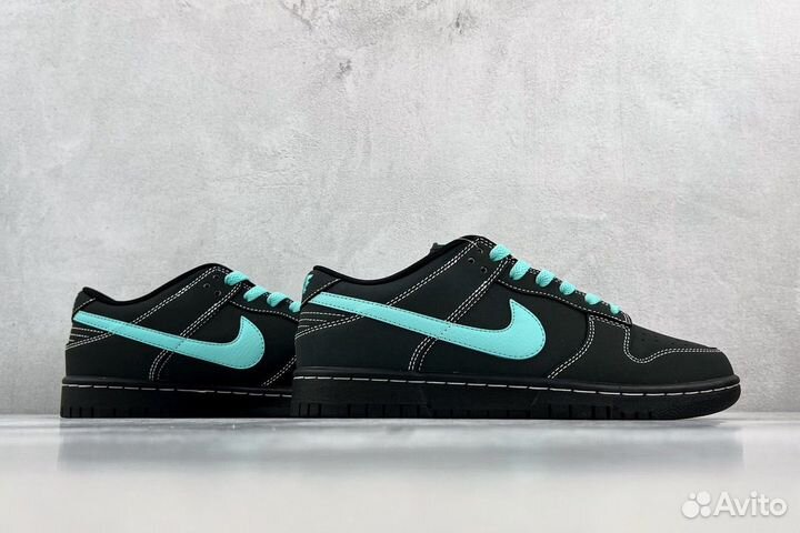 Кроссовки Nike x Tiffany & Co. Dunk Low