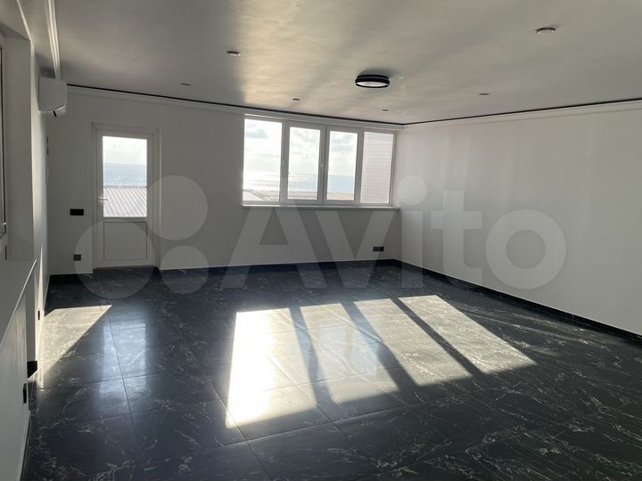 Офис с кабинетом руководителя